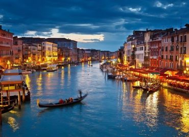 Venise une sélection de terrasses pour un verre entre ruelles et canaux